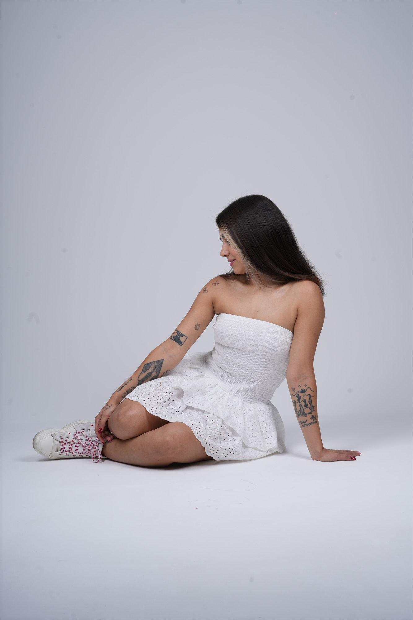 Model Portfolio / Modeling Book Portrait Package - Image 4